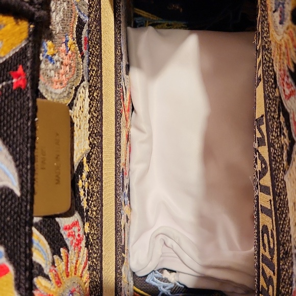 Vibrant Patterned Tote Bag (GWP) - Picture 7 of 7